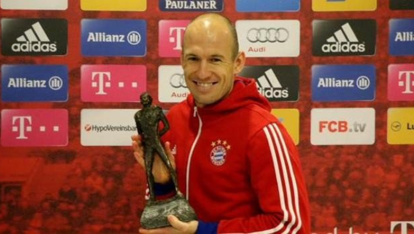 Ρομπέν ο κορυφαίος αθλητής στην Ολλανδία - Κορυφαίος προπονητής ο Φαν Χάαλ