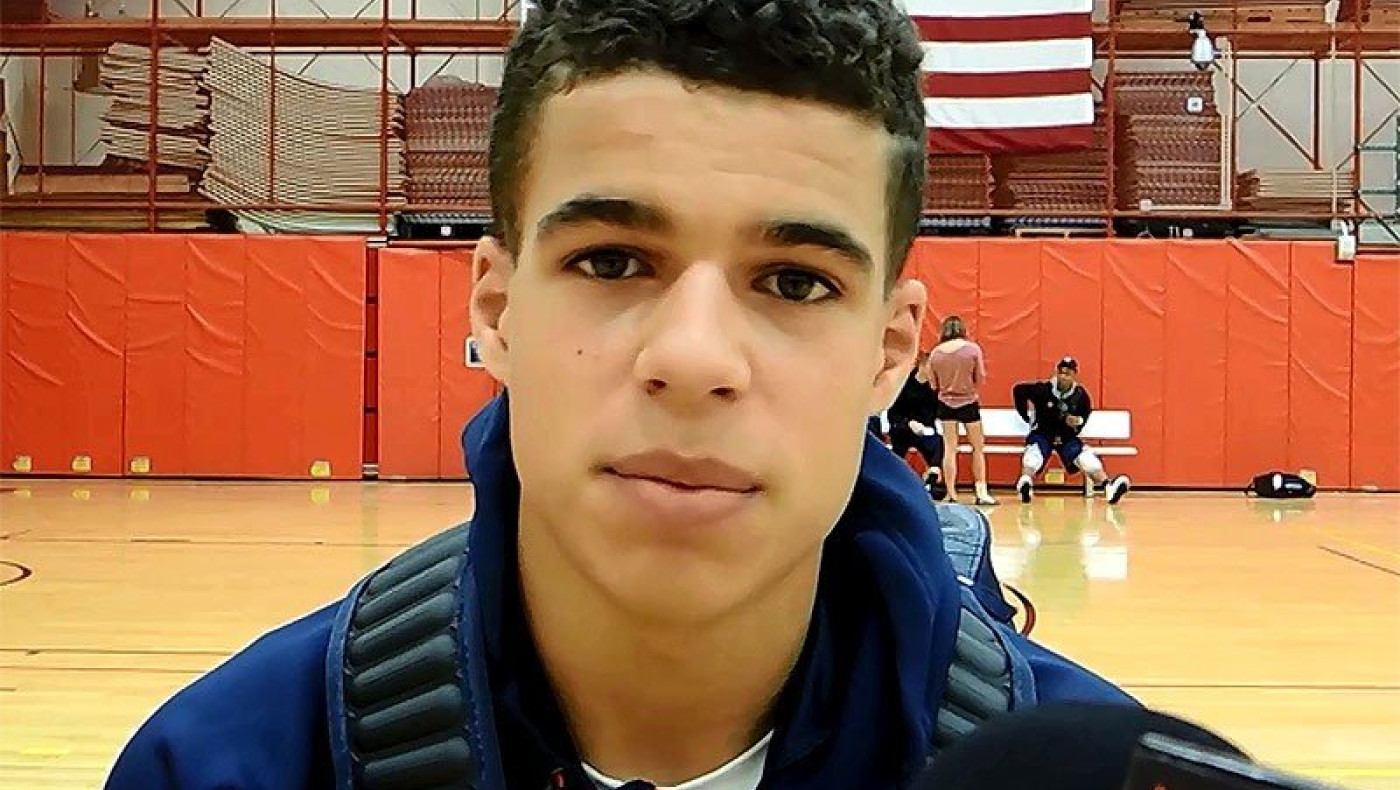 Απίστευτο κάρφωμα, πήδηξε «στο Θεό»!  (VIDEO)