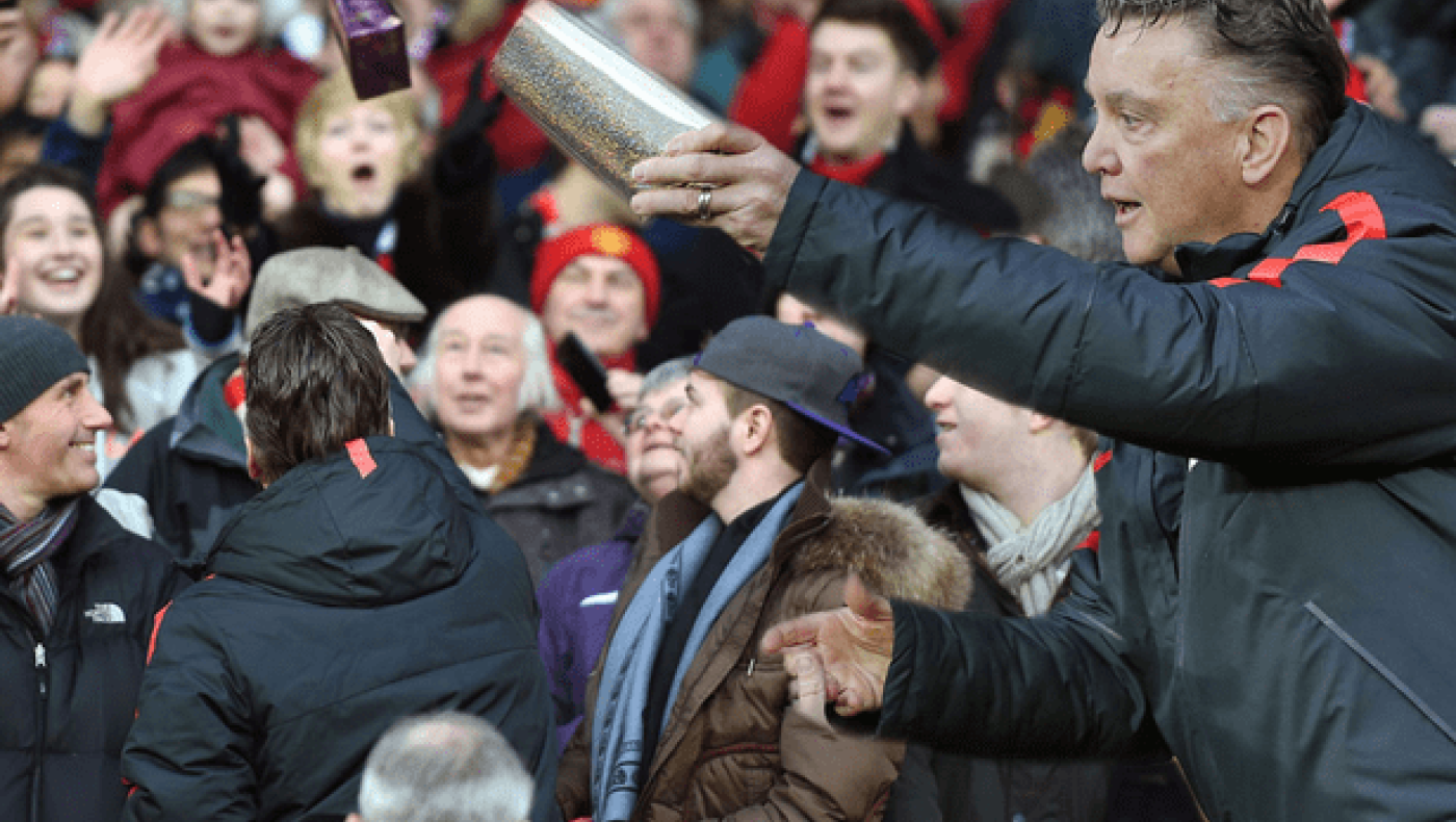 Ο Λουίς Φαν Χάαλ ντύθηκε "Άγιος Βασίλης"! (pics) 