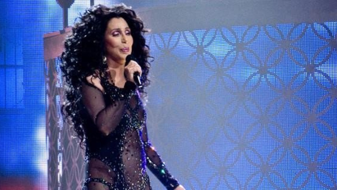 Σοκ με πασίγνωστη τραγουδίστρια: Εχει μόνο τρεις μήνες ζωής 