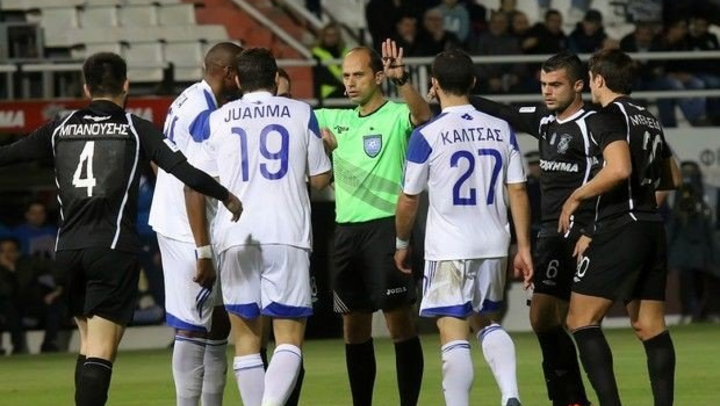 Δεν «Χ»αμογέλασε κανείς!