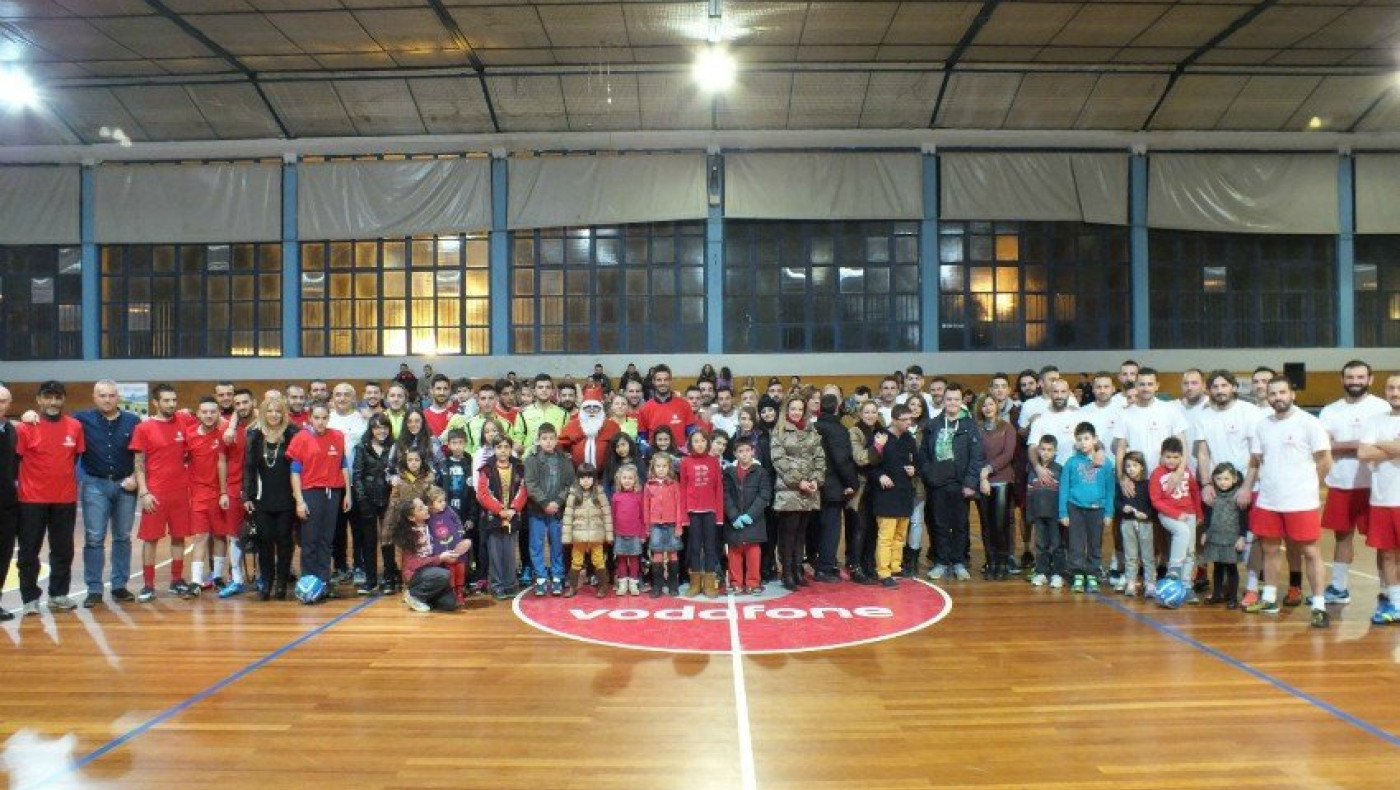 Χριστουγεννιάτικος αγώνας Αγάπης 2014 ALL STAR Play Futsal
