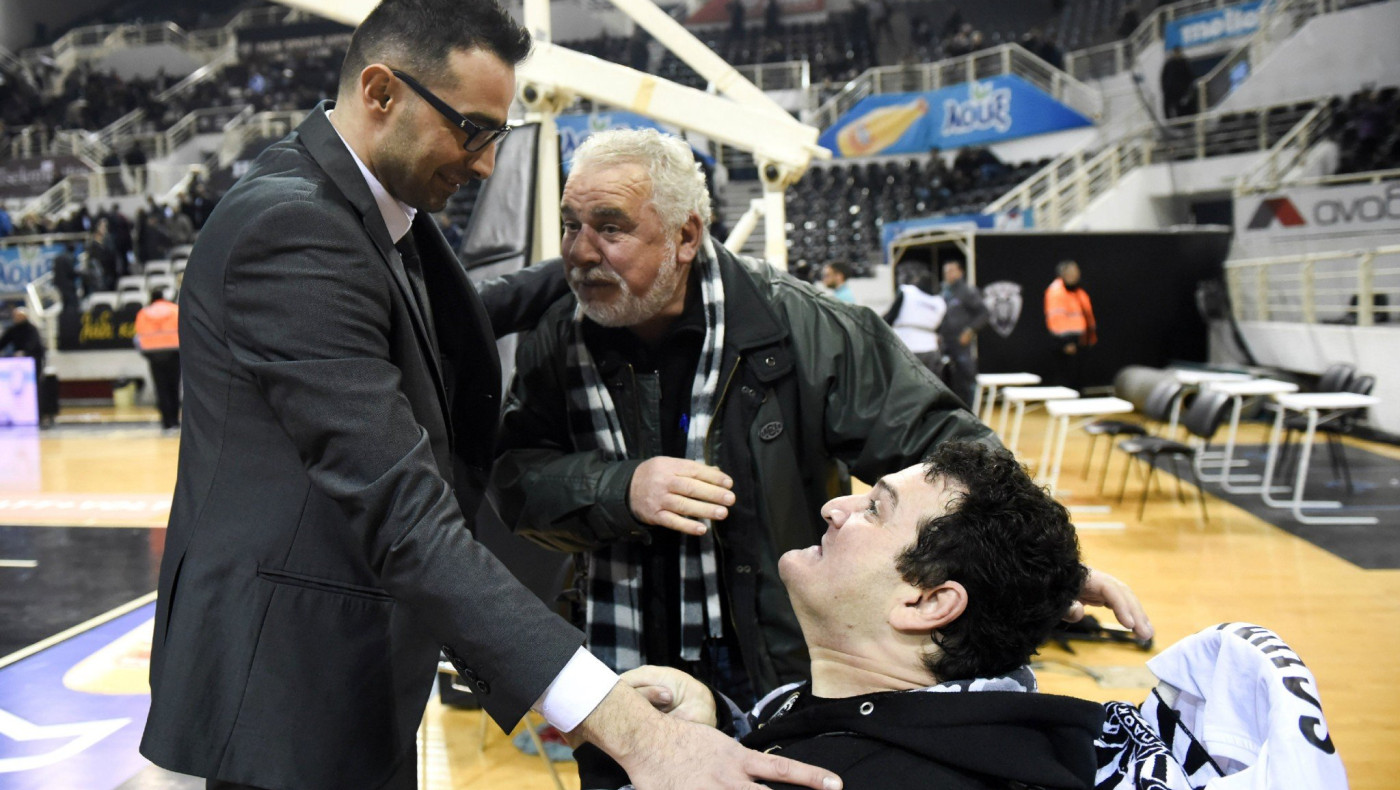 Χαραλαμπίδης: «Δεν θέλω να βάλω χαλινάρι σε κάποια παιδιά»