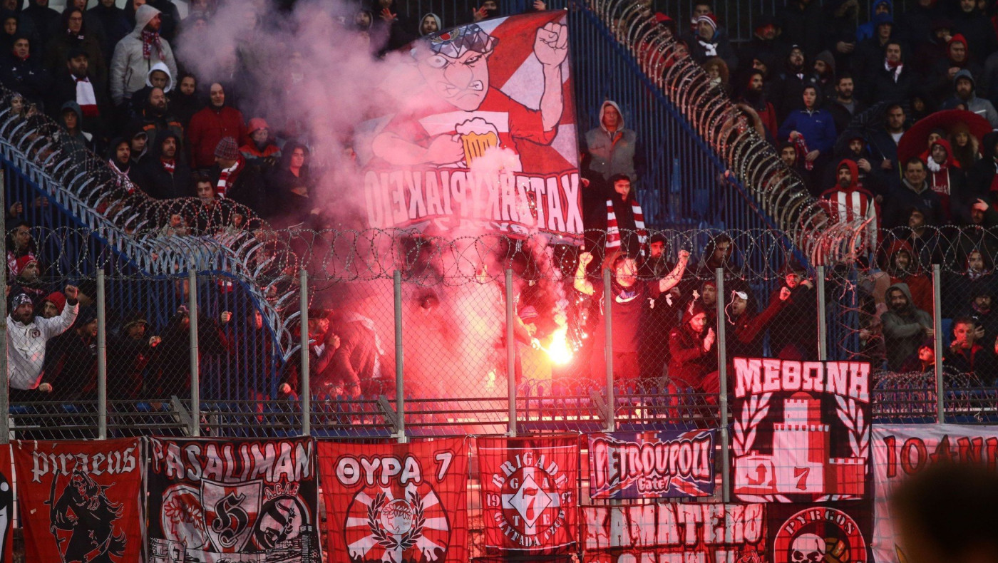 Συλλήψεις και προσαγωγές οπαδών του Ολυμπιακού στο Ηράκλειο