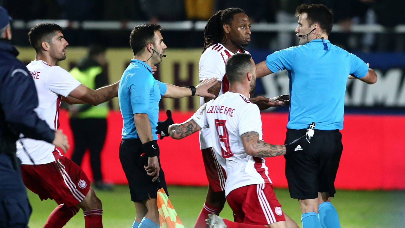 Αλητεία του Σεμέδο, πέταξε κάτω το μπολ μπόι!