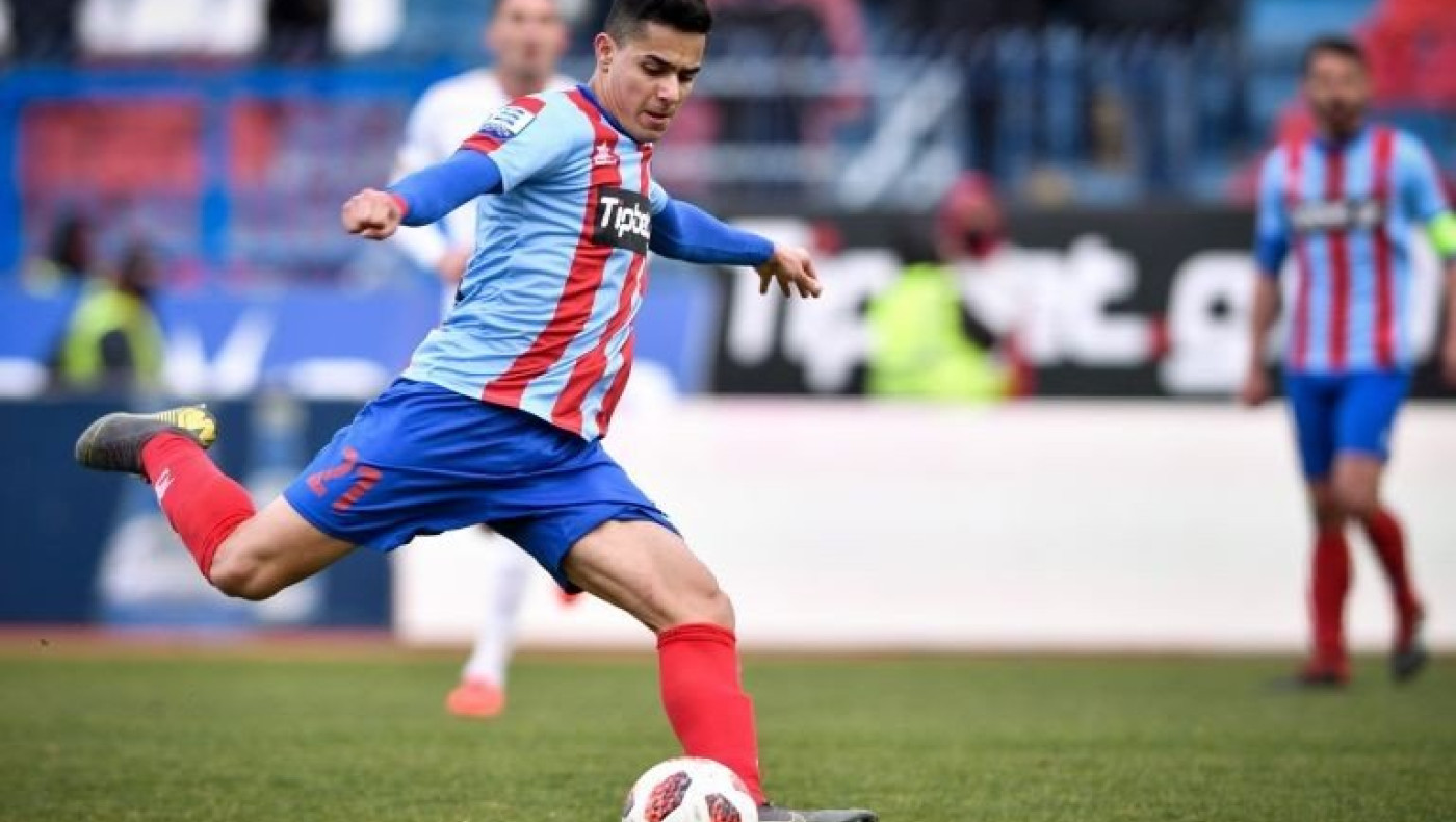 Στην ΑΕΛ μέσω Ολυμπιακού ο Μασούρας