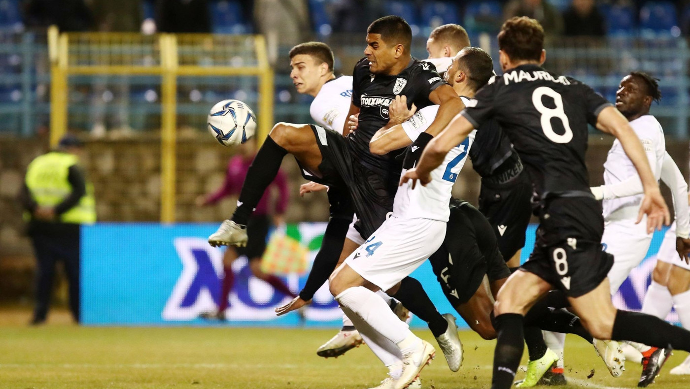 Κόλλησε το VAR στη Λαμία, καθαρό το γκολ του Μάτος!