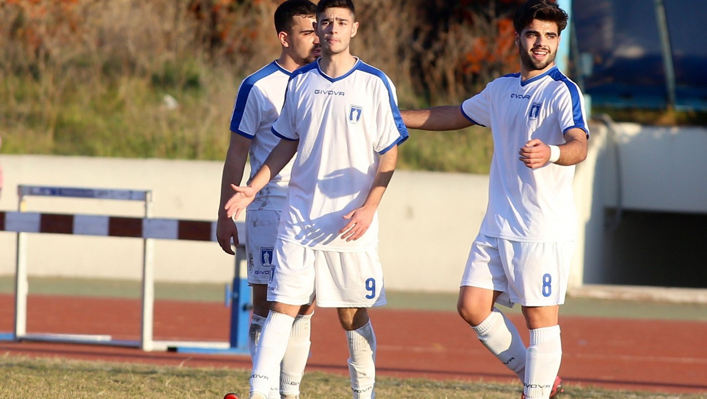 Οι ξεχωριστές μπλούζες που φόρεσαν οι παίκτες του Ηρακλή