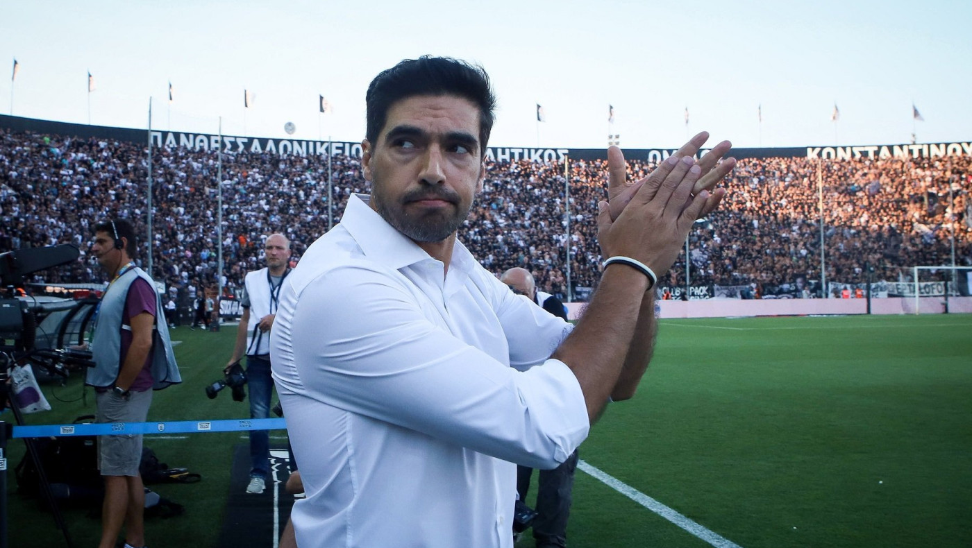 Φερέιρα: «Πρέπει να είμαστε συμπαγείς και ανταγωνιστικοί»