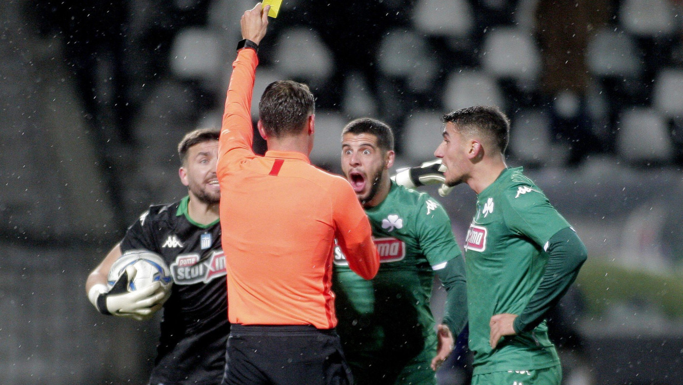 Μιντιούρης: «Υπήρξε πέναλτι, ορθά δεν δόθηκε κάρτα στον Πούγγουρα»