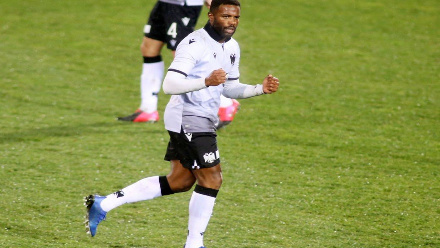 Ο Βαρέλα μπήκε στο νέο του σπίτι: «Για πάντα εδώ»