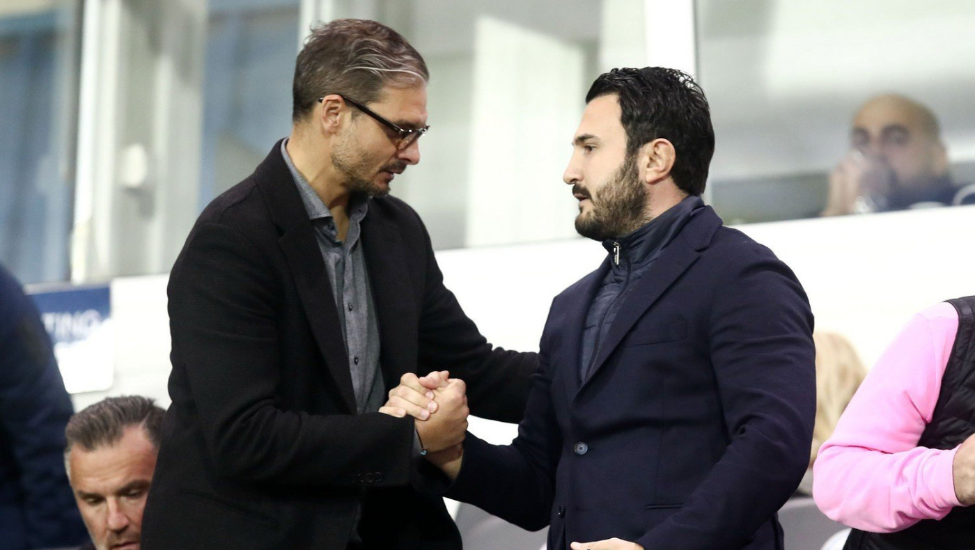 Iσα βάρκα, ίσα πανιά