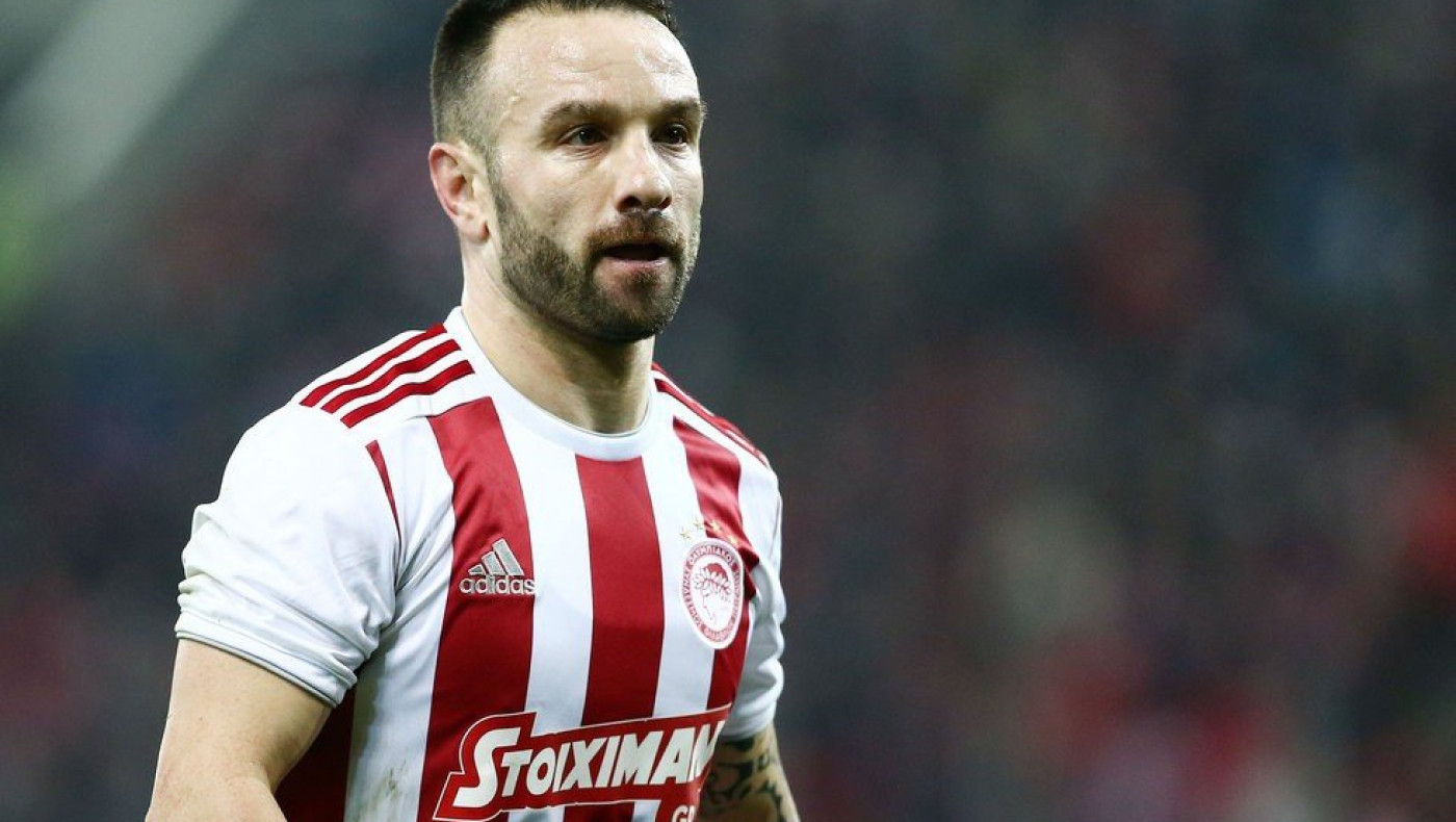 Ολυμπιακός: Αναμονή για Βαλμπουενά, φόβοι για θλάση