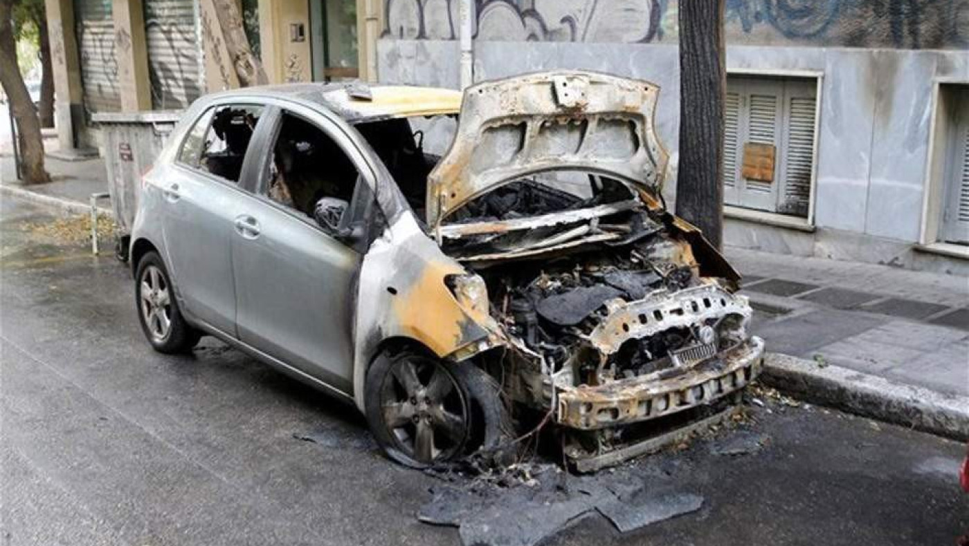 Εμπρησμός σε οχήματα στο Βυζαντινό Μουσείο