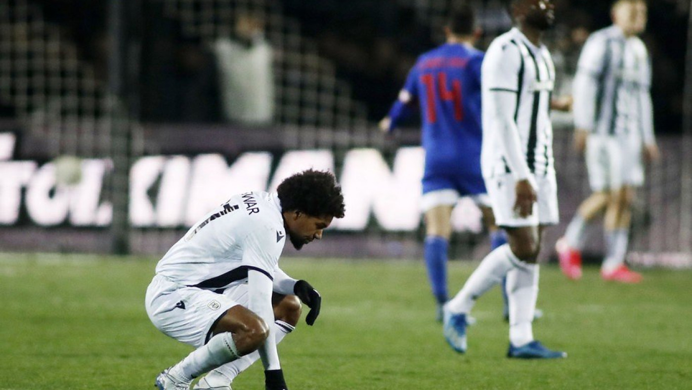 Αποχώρησαν με σκυμμένα κεφάλια οι παίκτες του ΠΑΟΚ