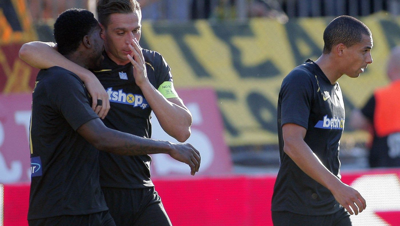 «Καθαροί» στα play off Ιντέγε και Δεληζήσης