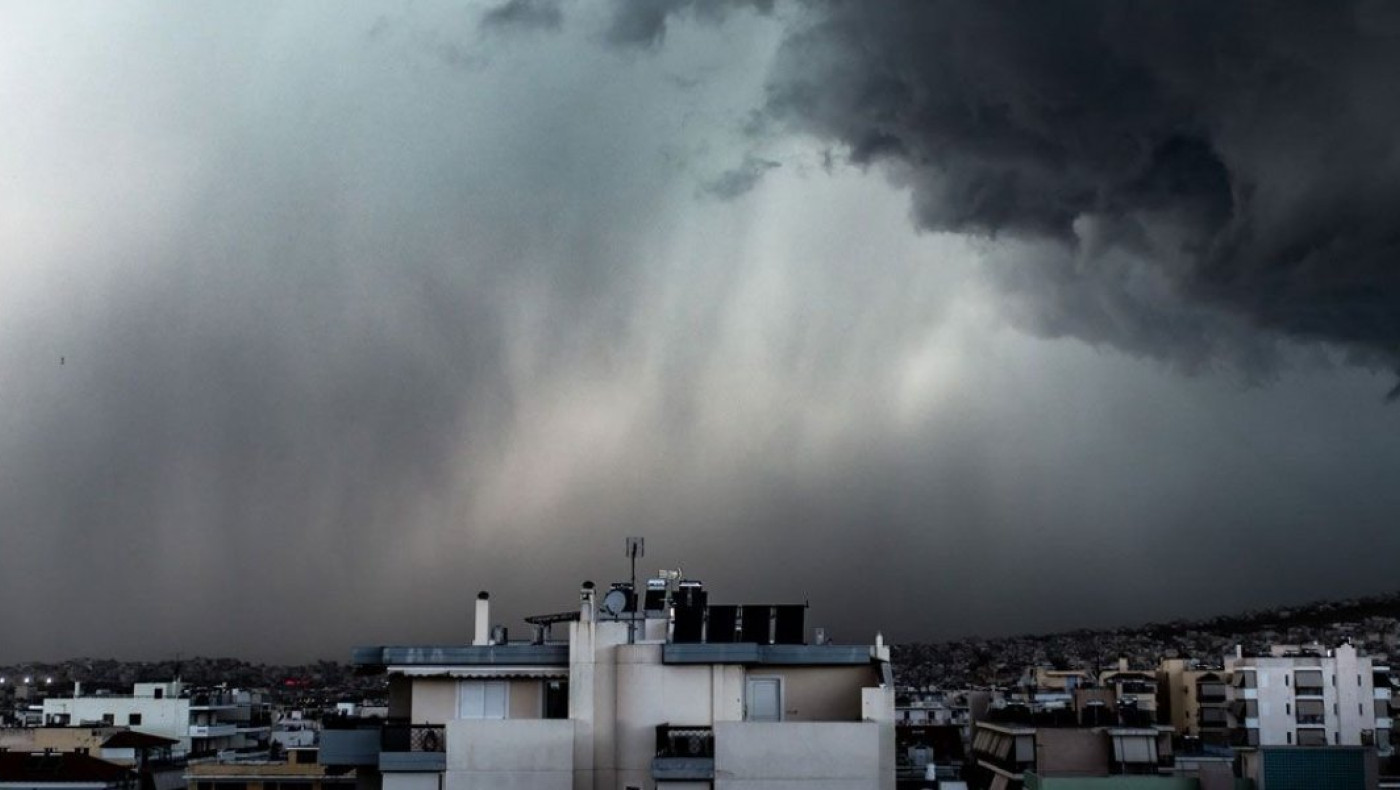 Νέα επιδείνωση του καιρού με καταιγίδες και χιόνια