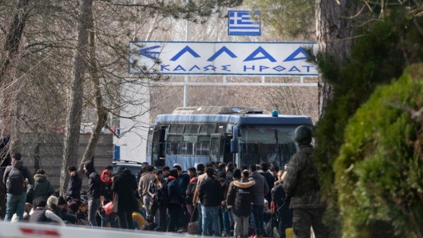 Σφραγίζει τα σύνορα στον Έβρο η Ελλάδα, έτσι έχει η κατάσταση