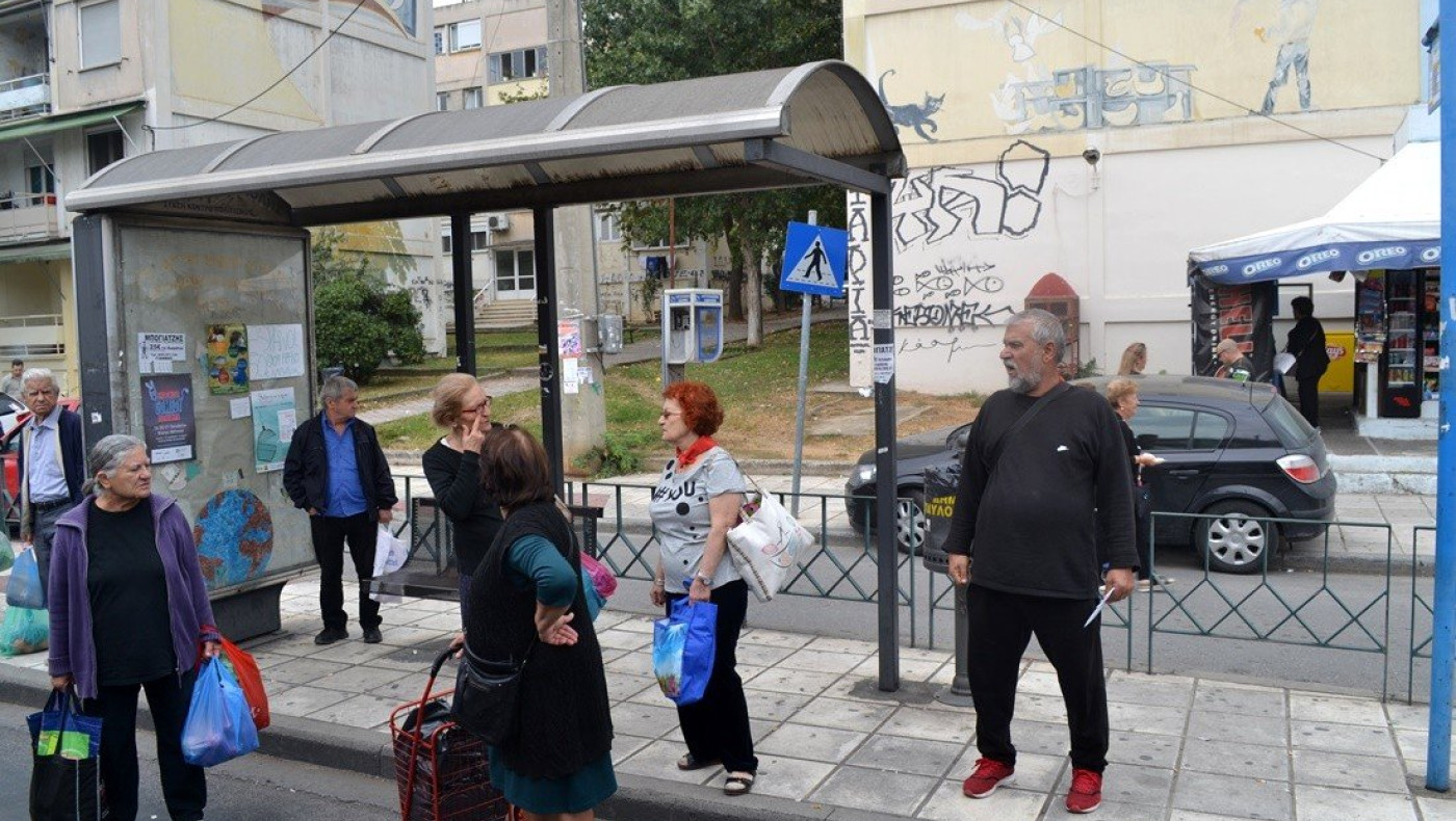 Αφίσες ενημέρωσης για τον κοροναϊό σε στάσεις του ΟΑΣΘ