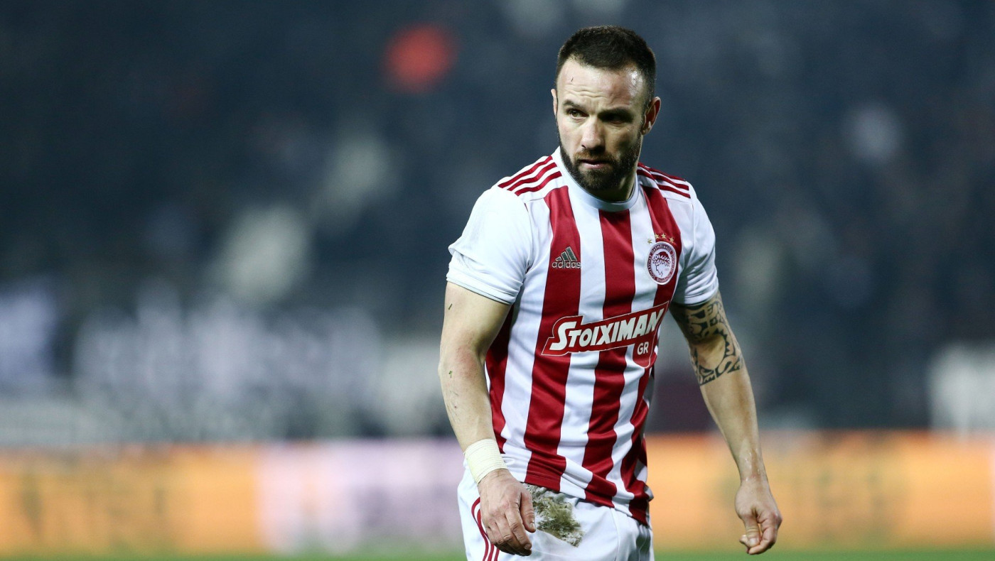 Επίσημο: Ανανέωσε ο Ολυμπιακός με Βαλμπουενά