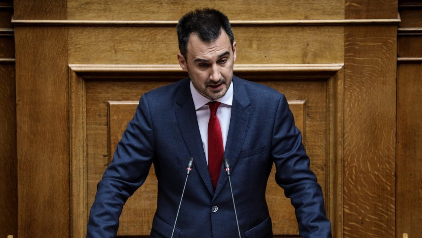 Χαρίτσης: «Νεοναζί αλωνίζουν στη Λέσβο, να τους χαίρεστε κ. Μητσοτάκη»