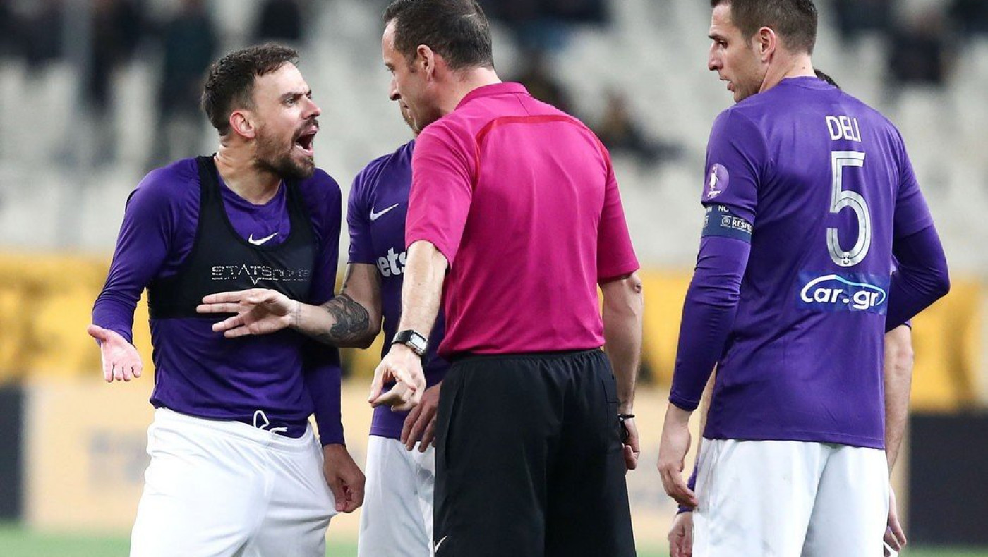 Απίστευτο: Ανύπαρκτη κόκκινη σε Ματίγια μετά το... πέσιμο Μελισσανίδη