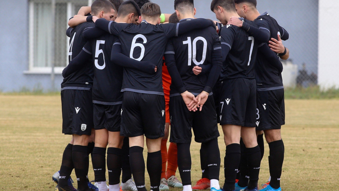 Το απίστευτο αήττητο, το ρεκόρ βαθμών και η καθιέρωση στο Youth League