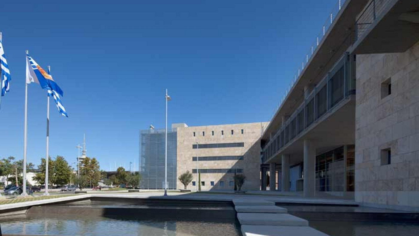 Θεσσαλονίκη: Ουρές πριν καν ξεκινήσουν τα rapid test