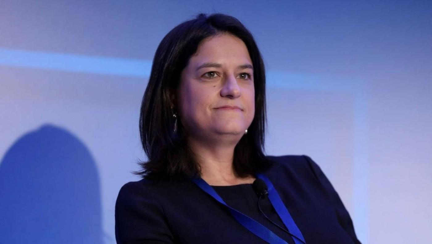 Κεραμέως: «Μόνο τότε θα εξεταστεί το άνοιγμα των δημοτικών»