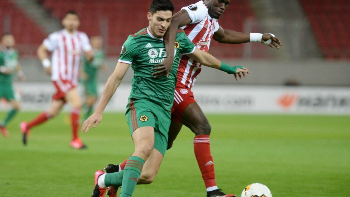 Ζωντανός με 10 παίκτες ο Ολυμπιακός, 1-1 με Γουλβς