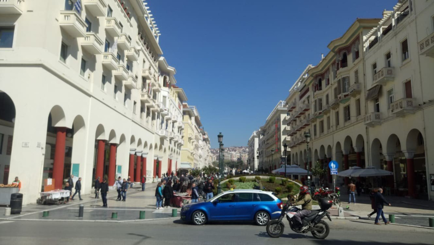 Η κίνηση στο κέντρο και την παραλία της Θεσσαλονίκης