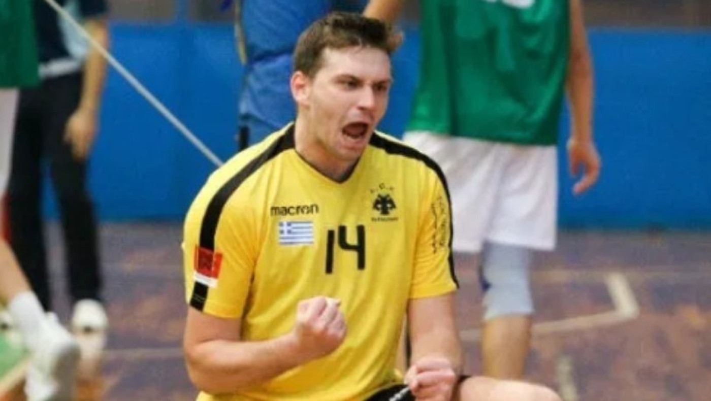 «Από τα πρώτα μέτρα στο Ιράν η απαγόρευση θρησκευτικών εκδηλώσεων»