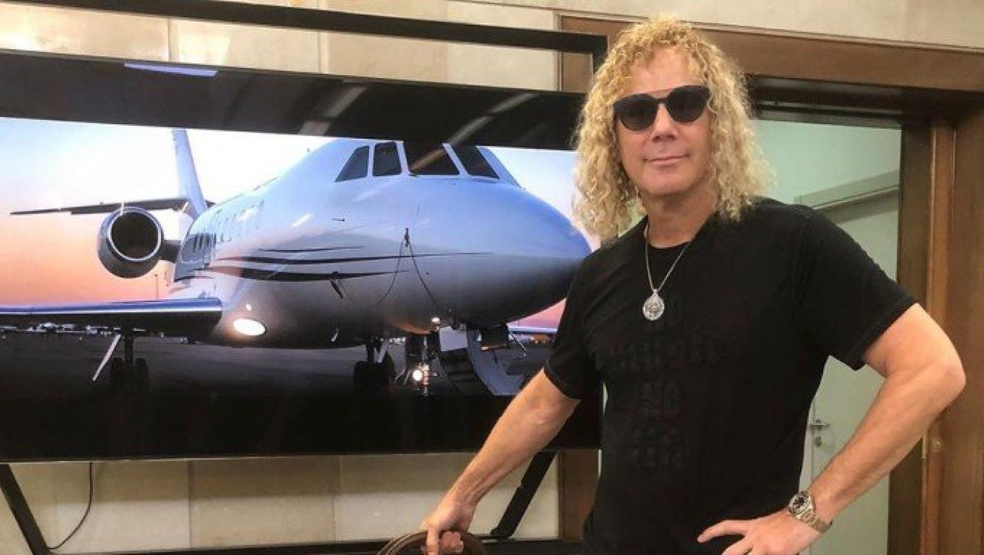 Θετικός στον κορωνοϊό ο κιμπορντίστας των «Bon Jovi»