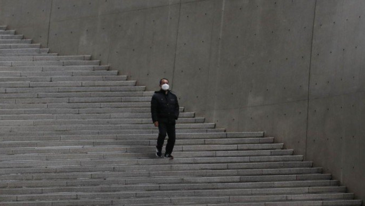 Τι είναι η «κοινωνική αποστασιοποίηση» και γιατί μπορεί να σώσει ζωές στην πανδημία