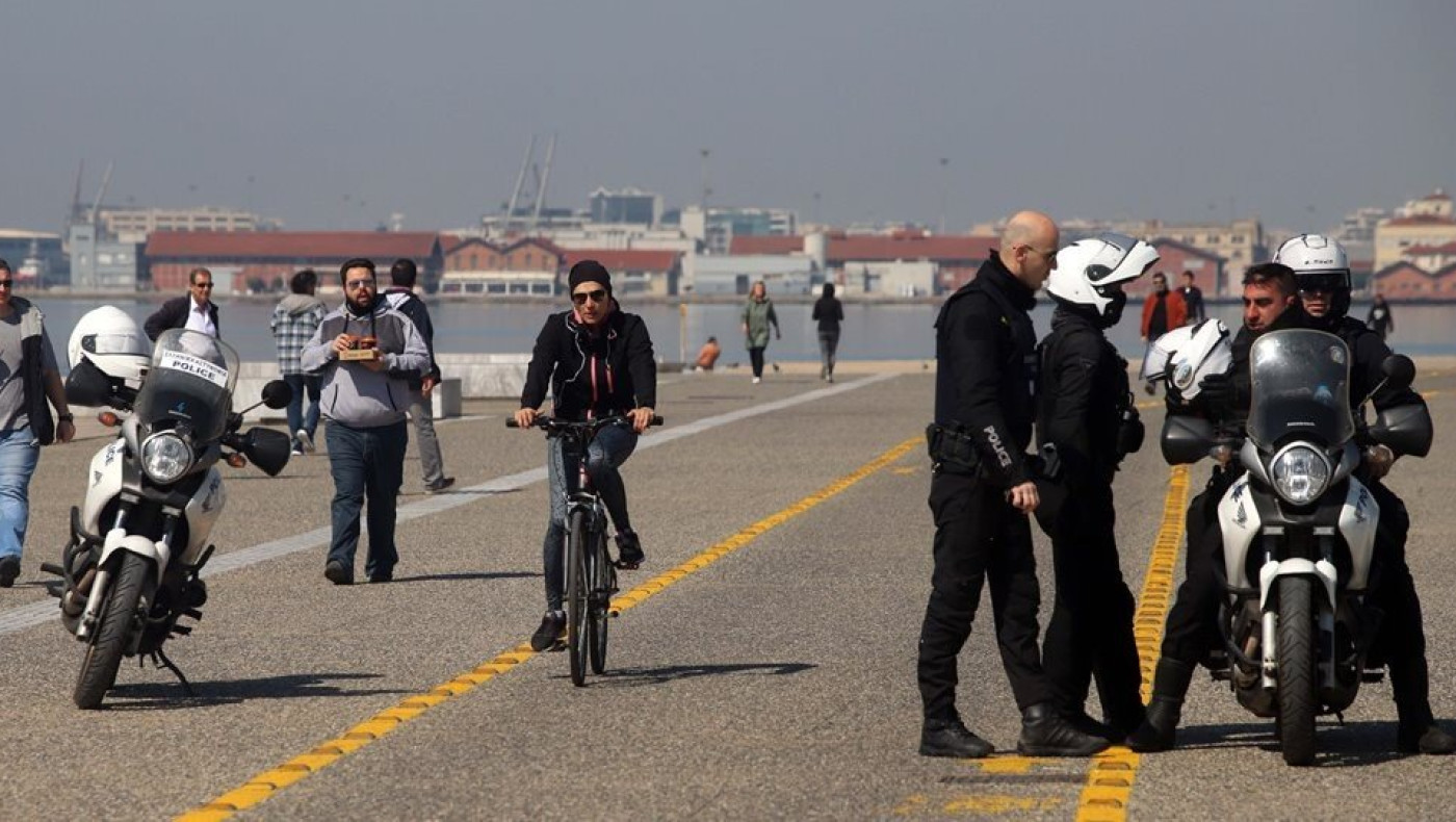 Κορωνοϊός: Πώς θα επιβάλει η ΕΛΑΣ την απαγόρευση κυκλοφορίας, οι έλεγχοι και τα πρόστιμα