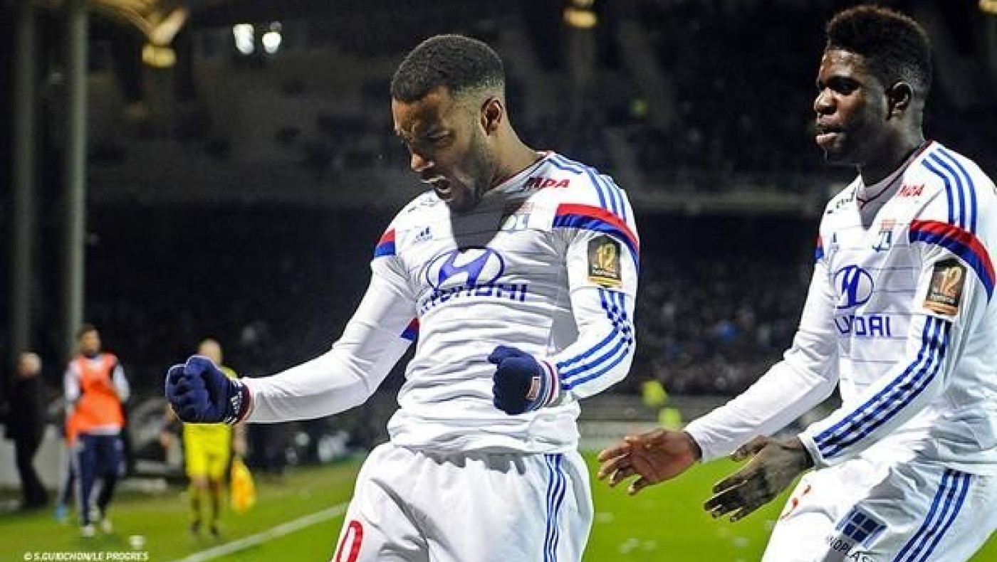 Έπιασε κορυφή με τριάρα η Λυών