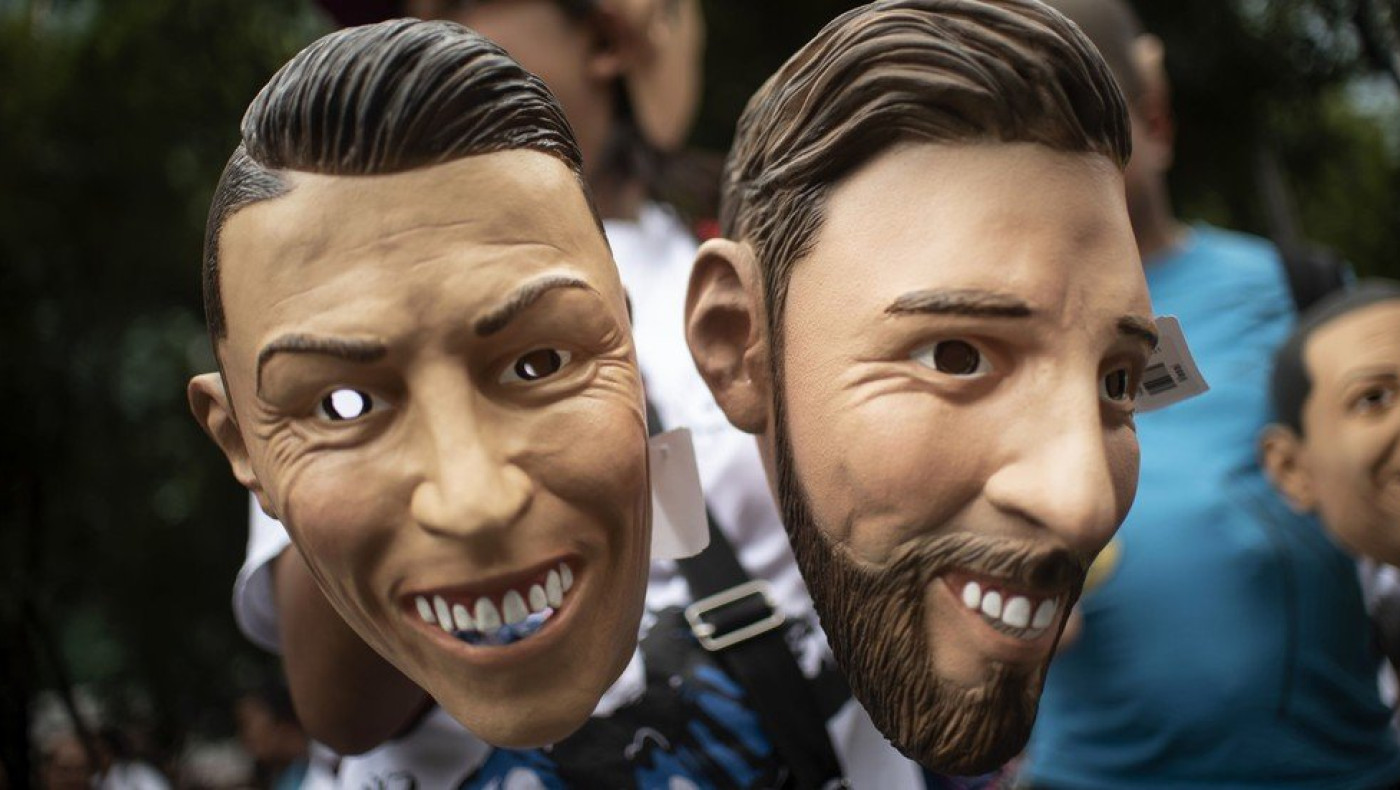 Χλεμπ: «Ισως... έρθουν ο Ρονάλντο και ο Μέσι!»