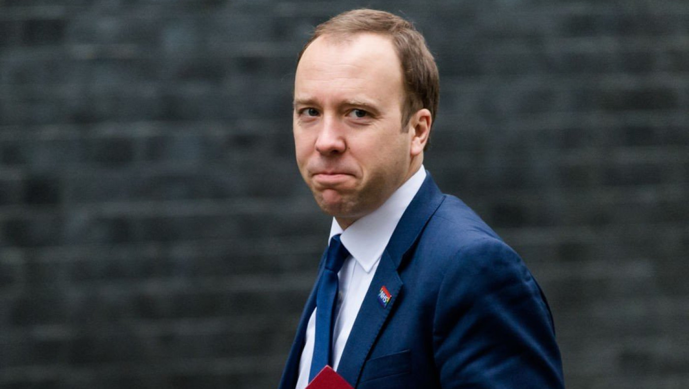 Βρετανία: Μετά τον Τζόνσον θετικός στον κορωνοϊό και ο υπουργός Υγείας