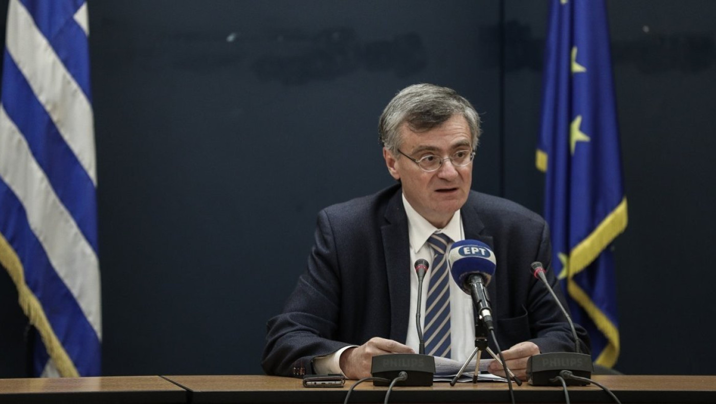 Τσιόδρας: «Οι άνδρες προσβάλλονται πιο εύκολα από τις γυναίκες»