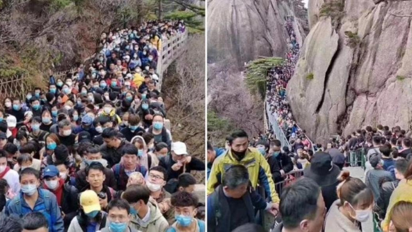 Πατείς με πατώ σε μετά την καραντίνα σε πάρκο στην Κίνα