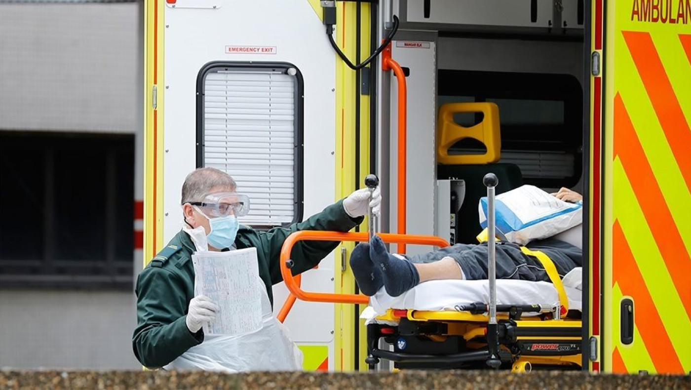 Βρετανία: Νέο, θλιβερό, αρνητικό ρεκόρ με 854 θανάτους από κορωνοϊό