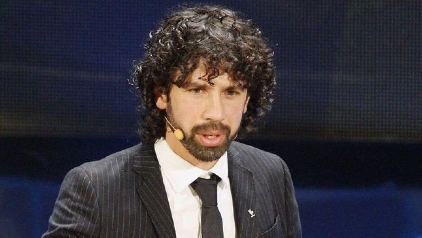 «Στις μικρές κατηγορίες δεν μπορούν να κοπούν οι μισθοί»