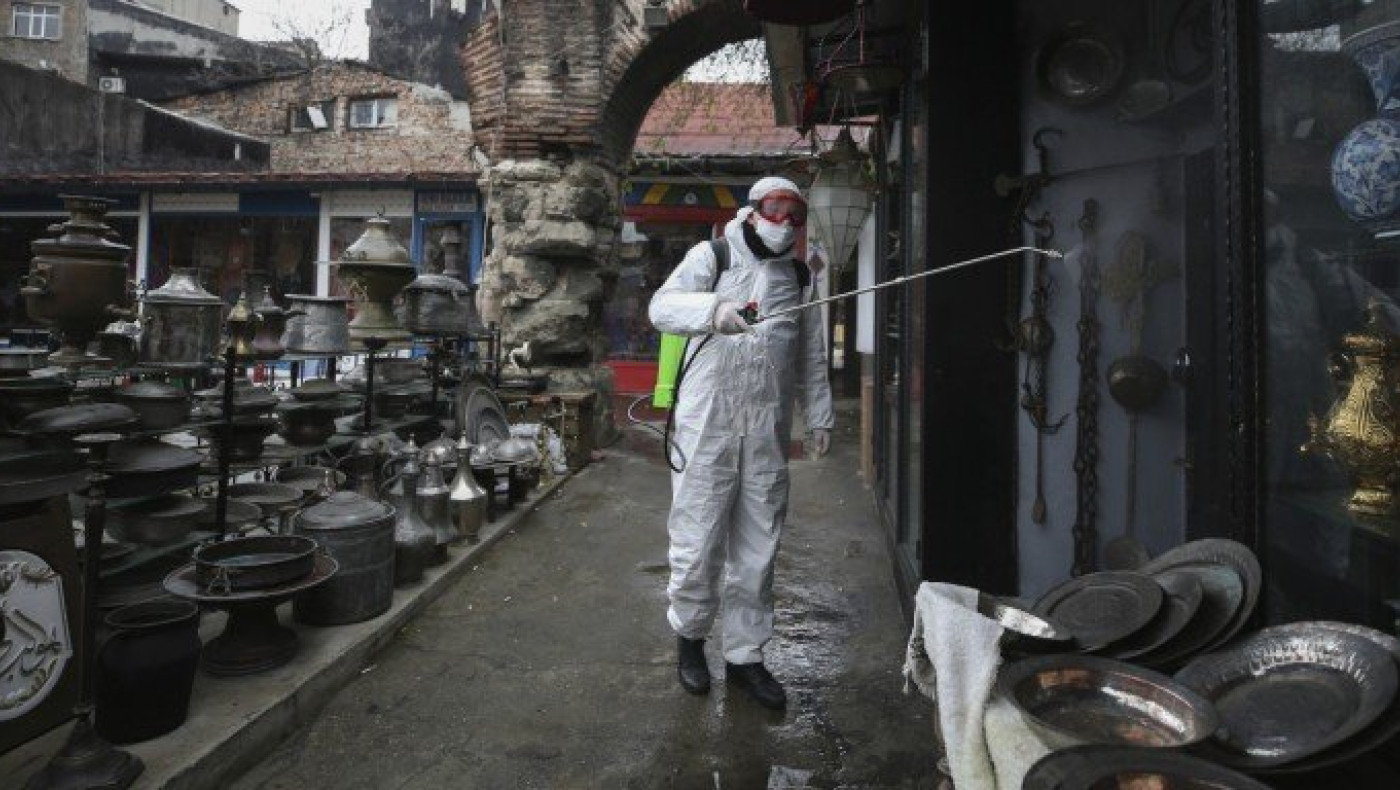 Ξεπέρασαν τους 1000 οι νεκροί στην Τουρκία