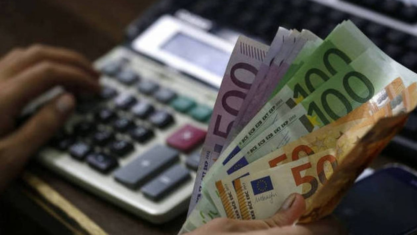 Νωρίτερα η καταβολή των συντάξεων Μαΐου