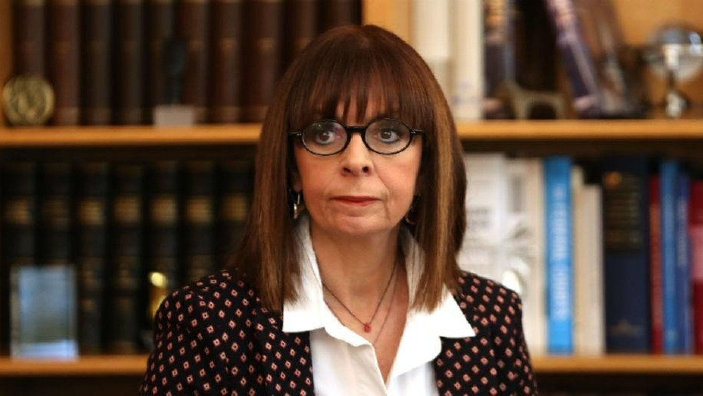 Δεν ανέφερε τη λέξη «Τουρκία» στο μήνυμά της για τη γενοκτονία η Σακελλαροπούλου