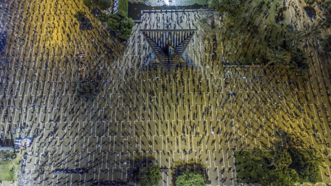 Διαδήλωση 2.000 ατόμων με μάσκες και αποστάσεις στο Τελ Αβίβ