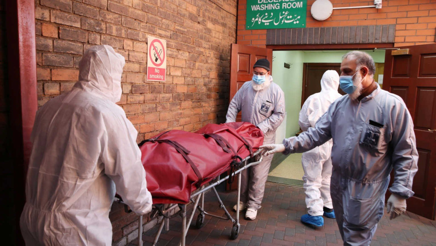 Κορωνοϊός: 873 νεκροί το τελευταίο 24ώρο στη Βρετανία