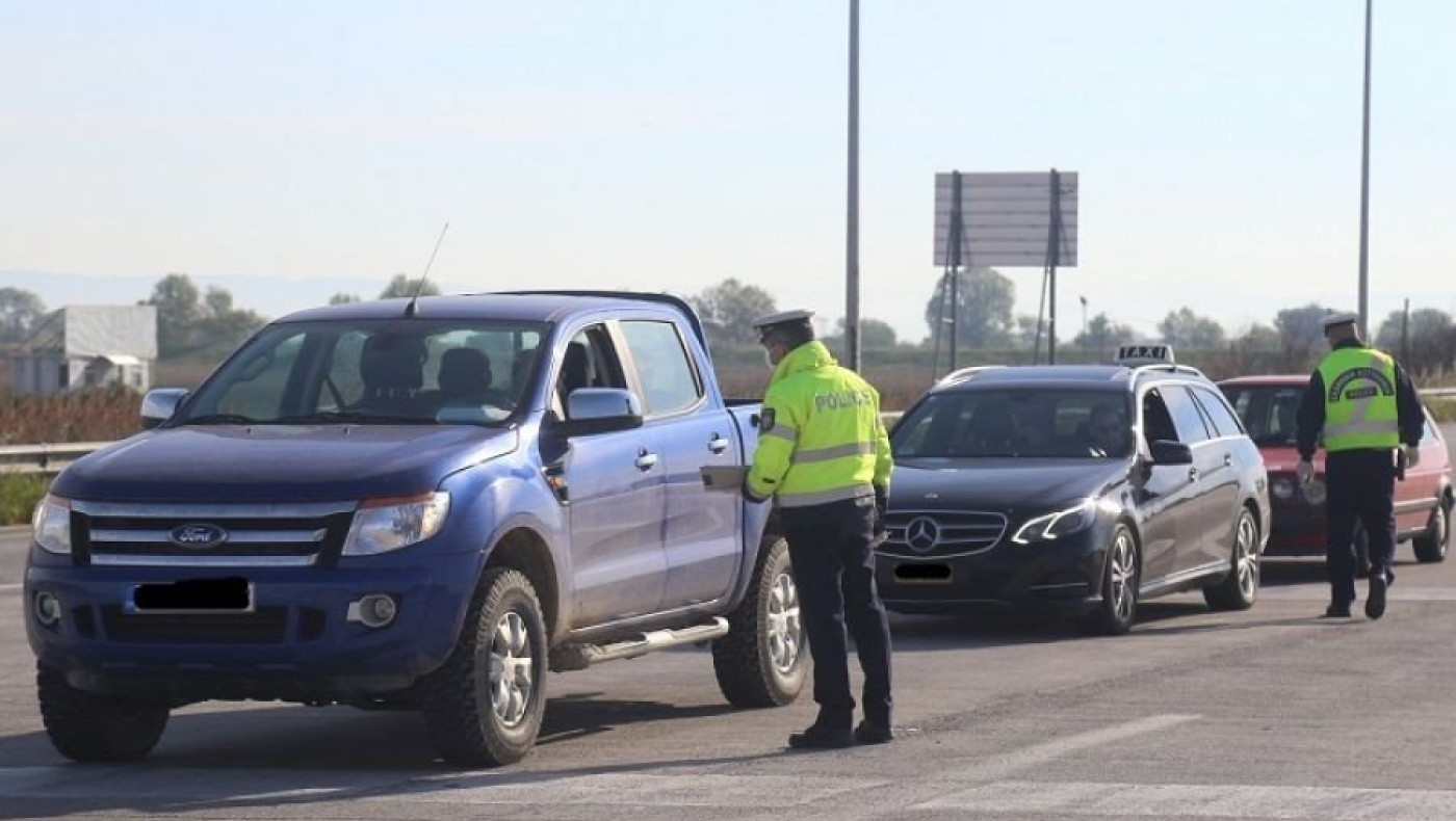 Χειροπέδες σε δύο άτομα που μετέφεραν λαθραία τσιγάρα στην Αλεξανδρούπολη