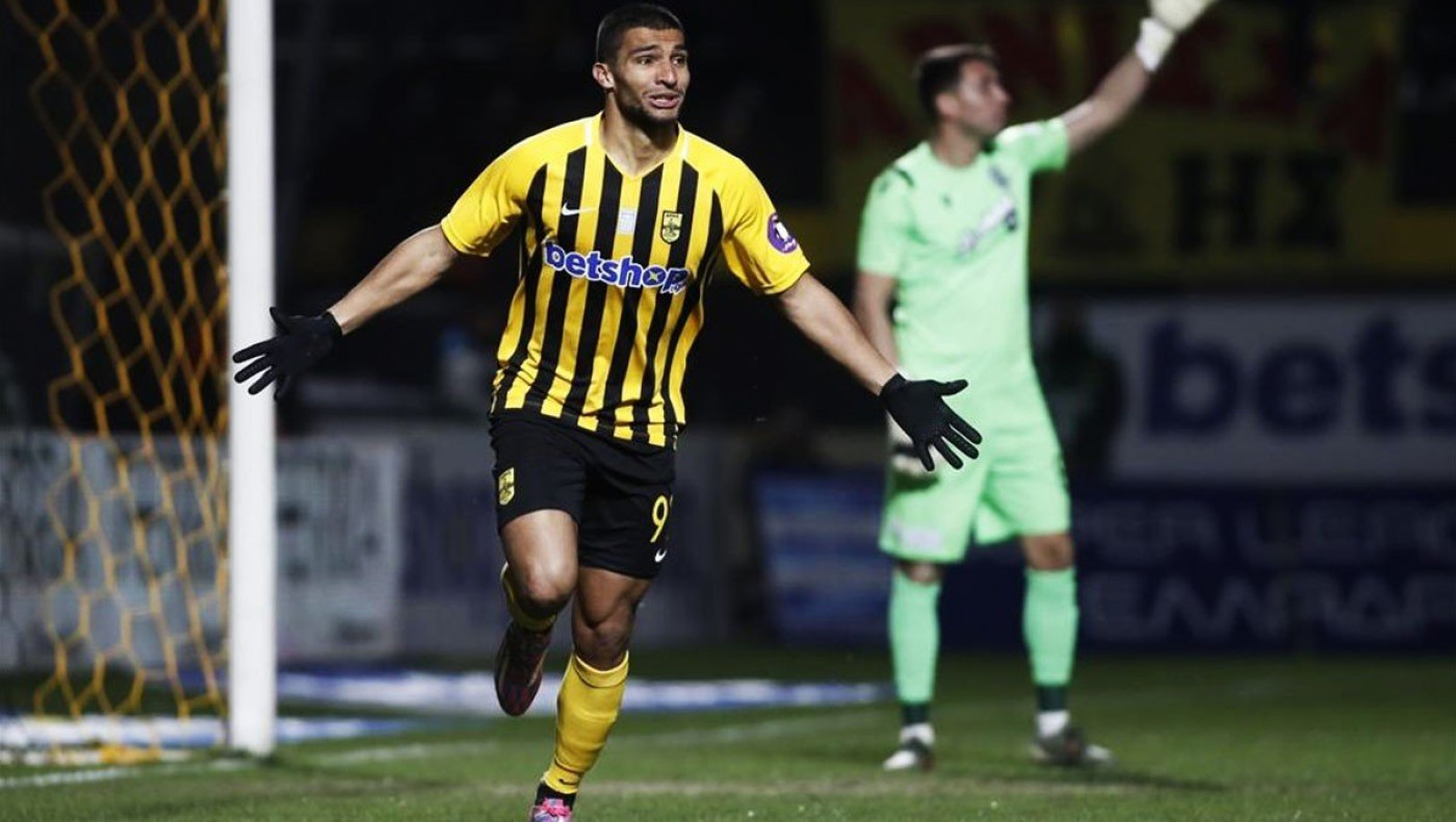 Η οικογενειακή βόλτα του Λίντσεϊ Ροζ στην ηλιόλουστη Θεσσαλονίκη!