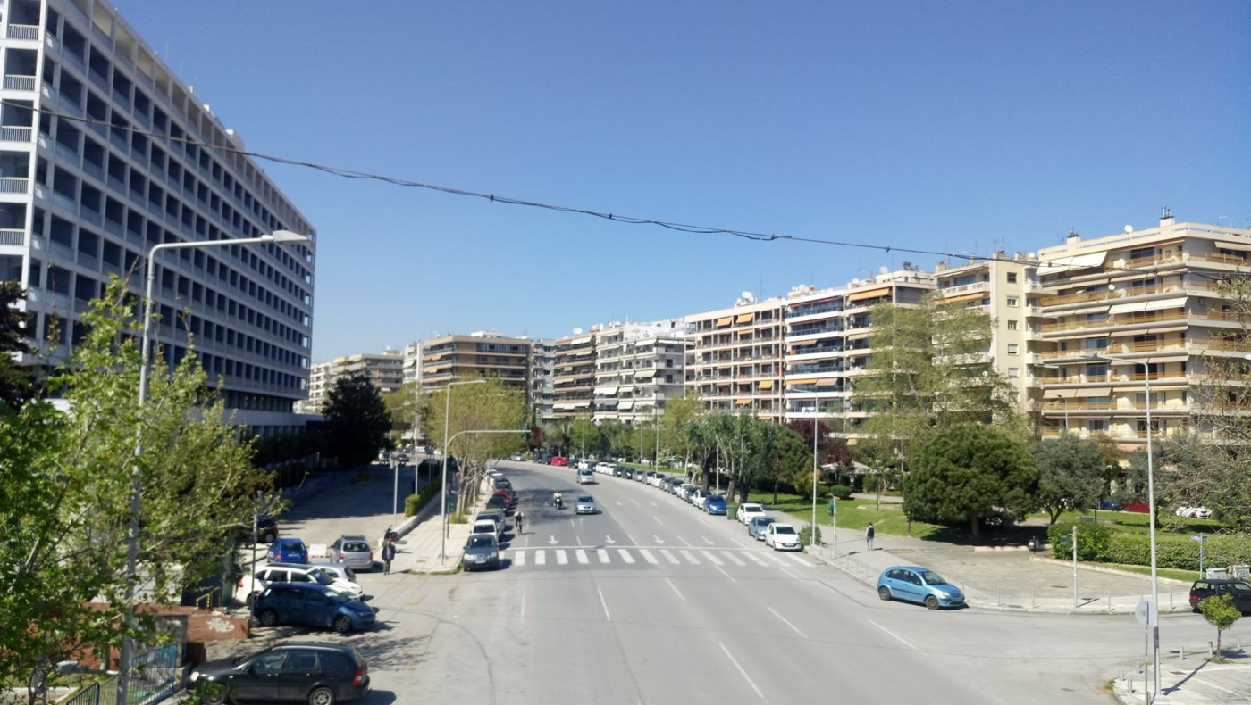 Άθληση, ήλιος και ψώνια για τους Θεσσαλονικείς